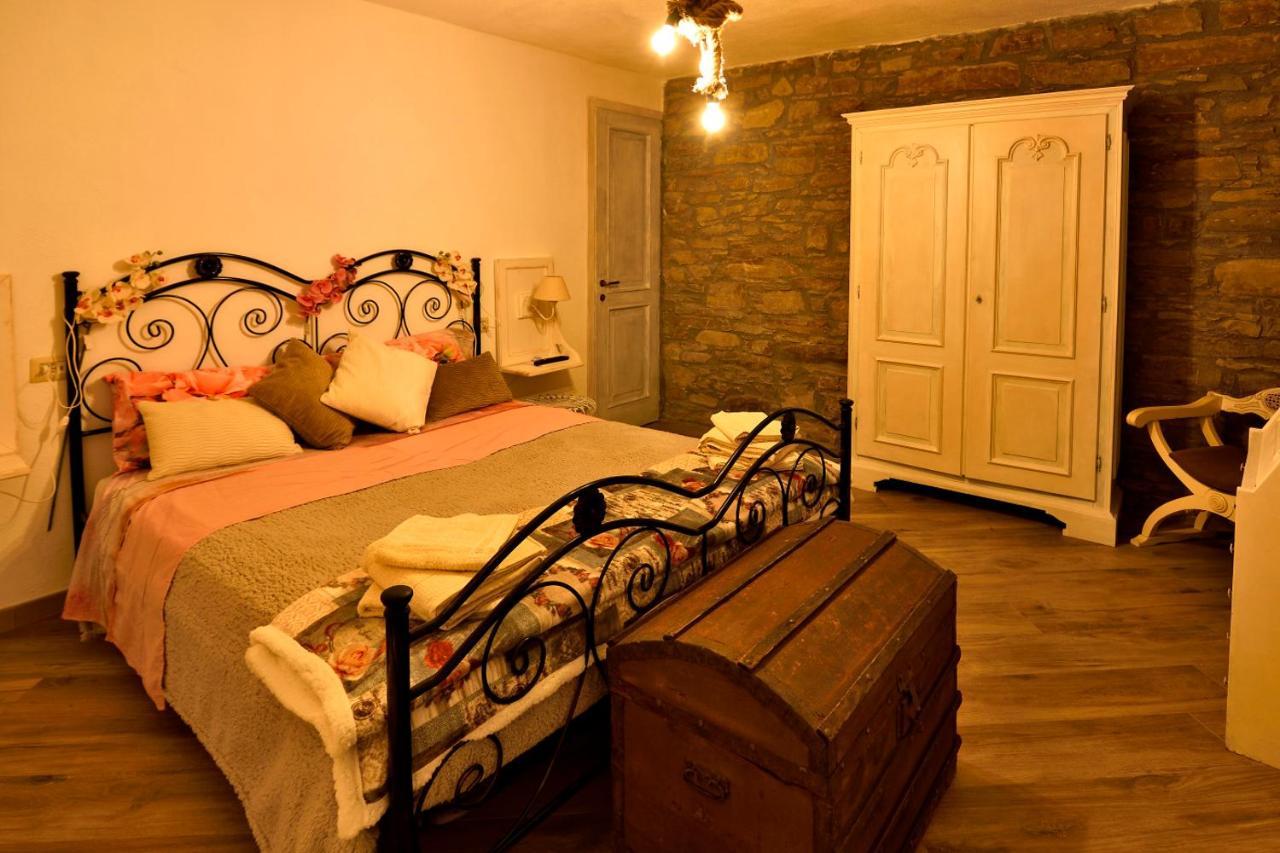 Hotel Il Borgo del Castello Cremolino Esterno foto